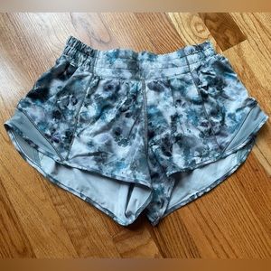 Lululemon Hotty Hot Shorts